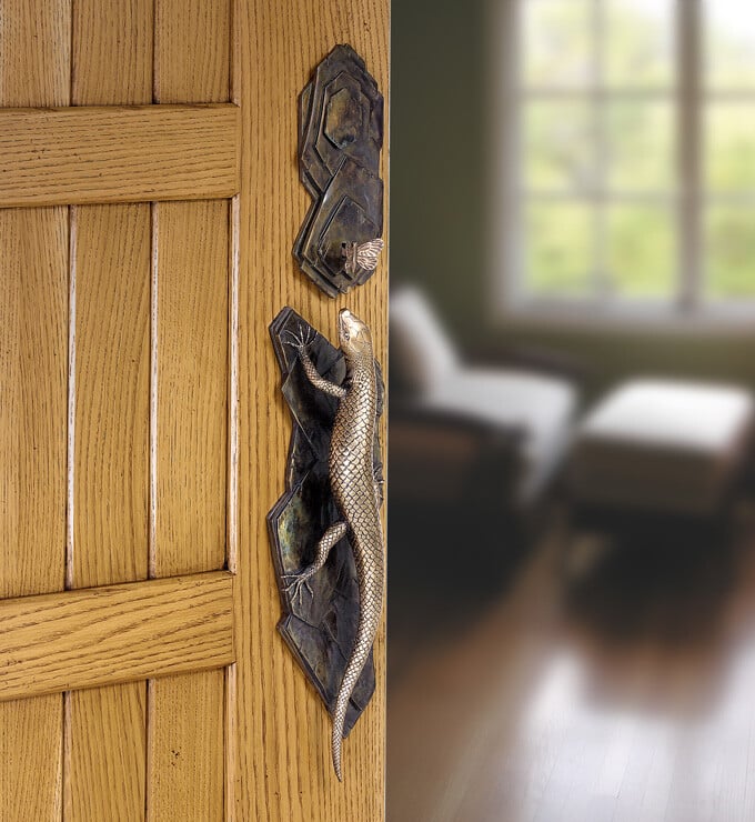 Door handles - attractive decorations by Martin Pierce (9)