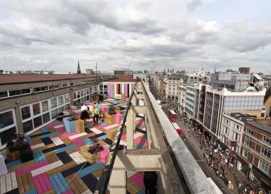 Spectacular roof–terrace for London College of Fashion