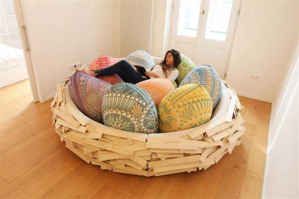 Giant Birdsnest for Creating New Ideas / OGE Creative Group