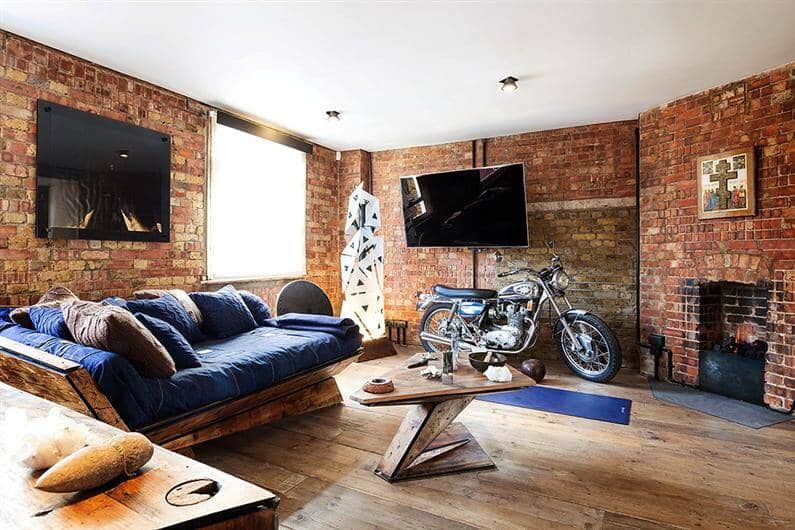 Wonderful apartment refurbished with unconventional interior design - www.homeworlddesign.com (9)