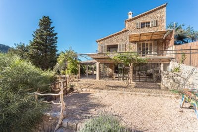 Can Anita Residence: Restoration of a Traditional House in Mallorca