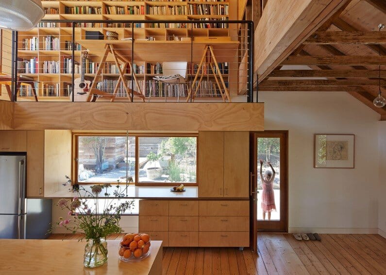 Chicory kiln converted into a family house by Andrew Simpson Architects