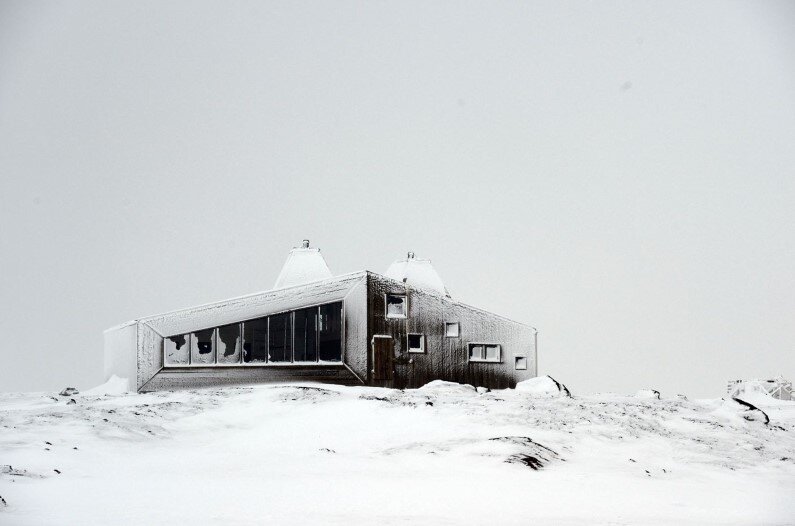 Rabot Cabin - close to glaciers in northern Norway (19)