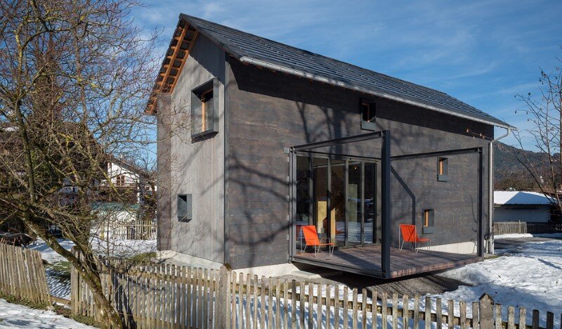 Bavarian house built for relaxation and vacation (1)