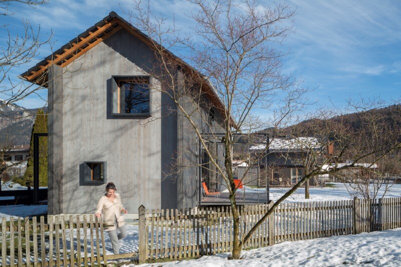 Bavarian house built for relaxation and vacation (11)