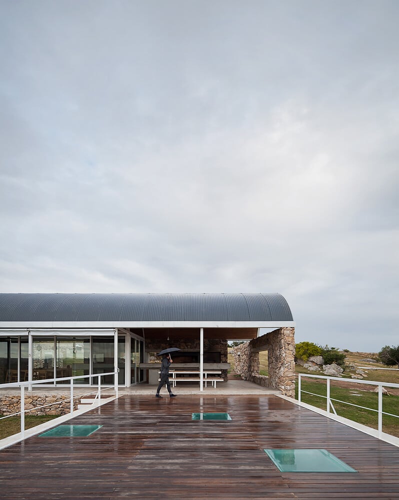 Calera del Rey House stone structure with a vaulted roof (15)