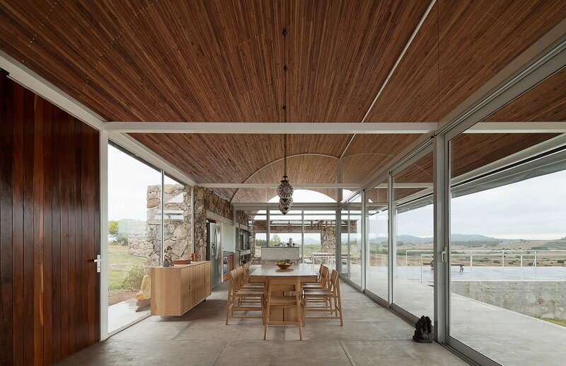 Calera del Rey House stone structure with a vaulted roof (3)