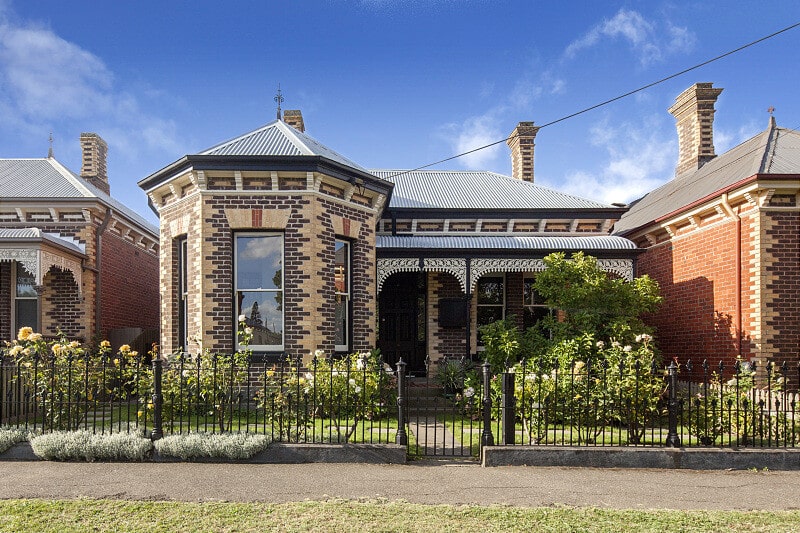 Contemporary extension and renovation to a Victorian house (8)