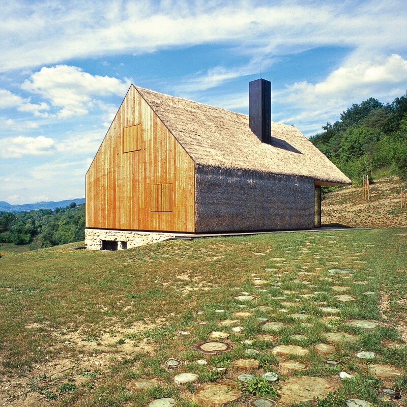 Zagorje traditional cottage - a contemporary architectural interpretation by Proarh 1