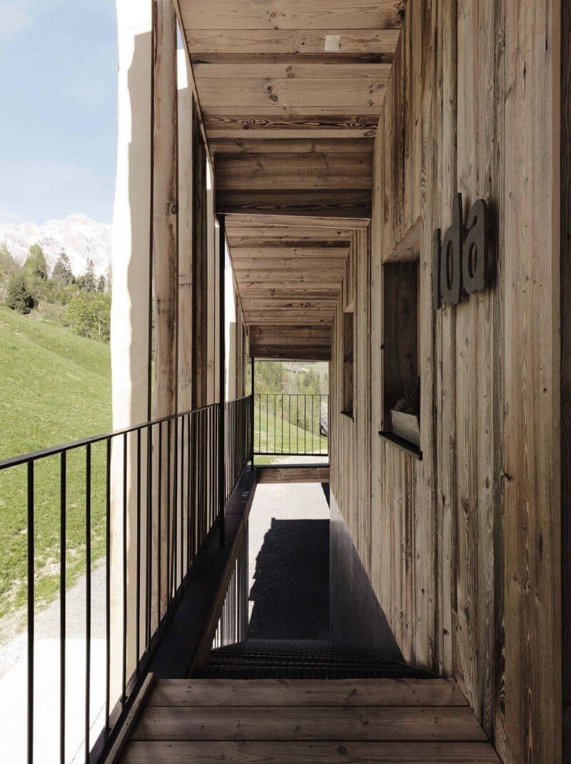 Hochkönig Alpine Chalet, stairs