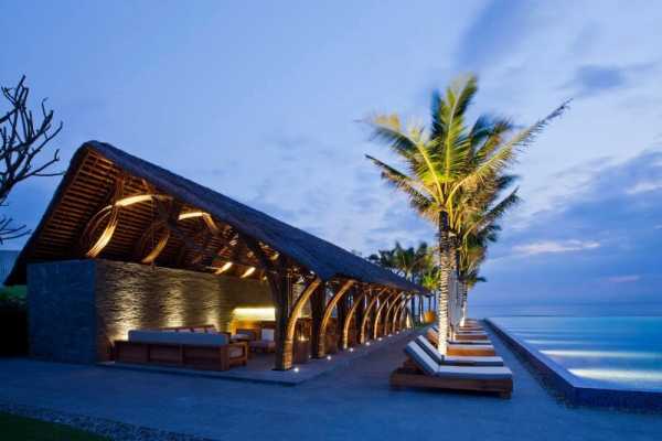 Beach Bar in a Tropical Green Resort Complex – Naman Retreat