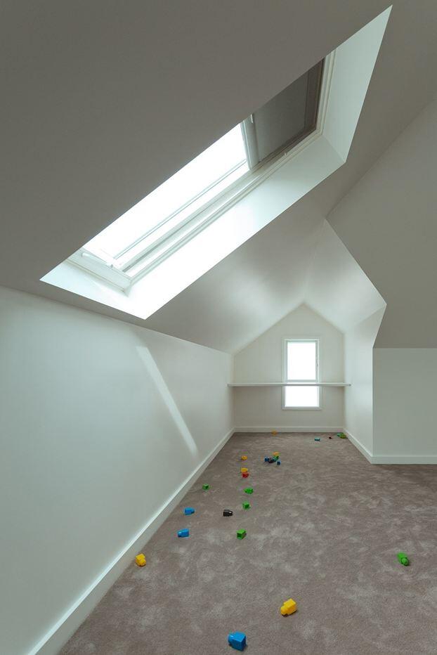 Bold conceptual approach for adding a open kitchen to a semi-detached home - Dulwich Hill Residence (11)