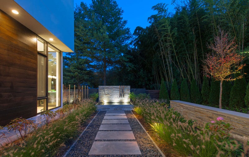 Energy-Efficient Prefab House Built in Just Two Days (12)