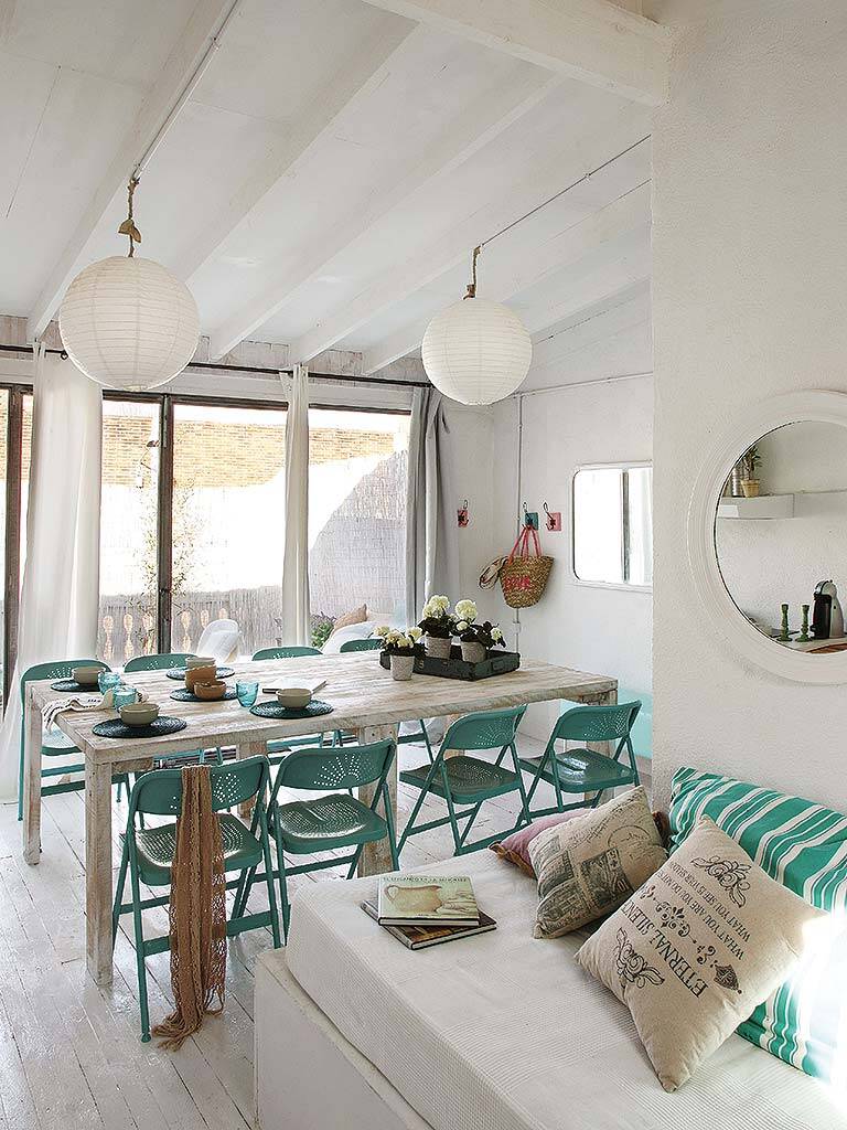 Mediterranean decor and freshness in this former garage in Barcelona (16)