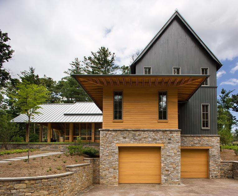 North Carolina modernist house with a perfect transition between interior and exterior (4)