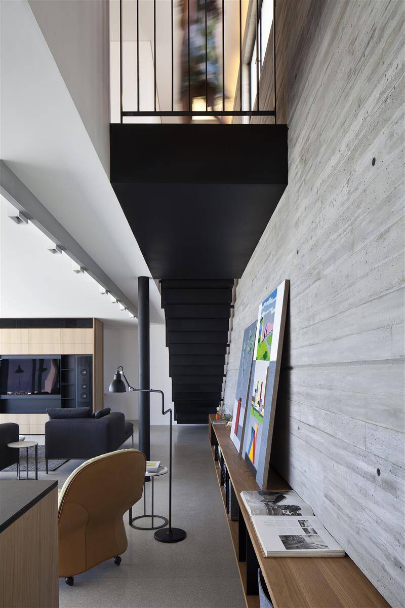 Renovation of a duplex apartment in Tel Aviv (8)