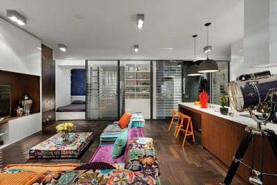 Secret Apartment in Kiev / Sergey Makhno Architects