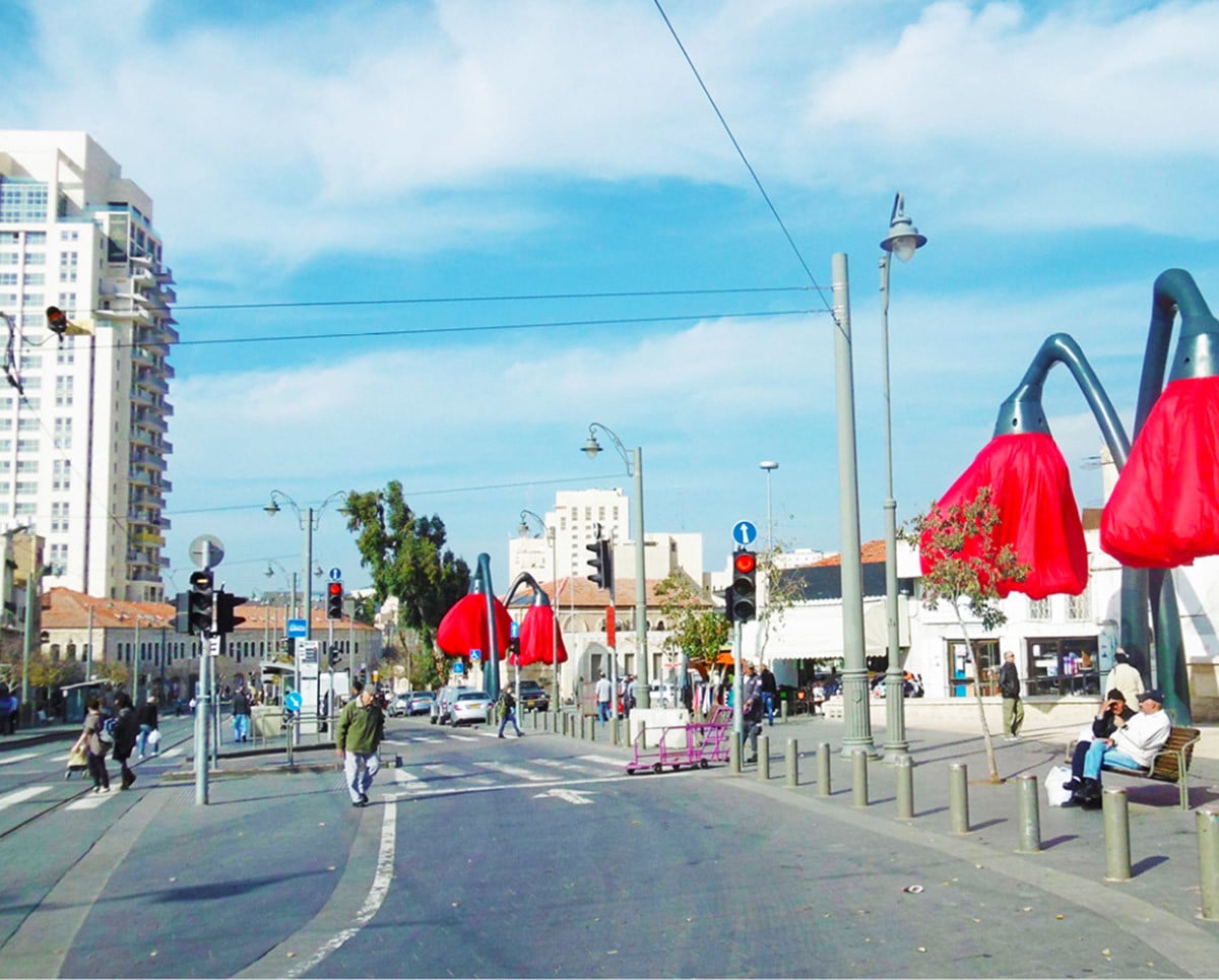 Dynamic Street Installation in Vallero Square in Jerusalem Giant Urban Flowers (7)