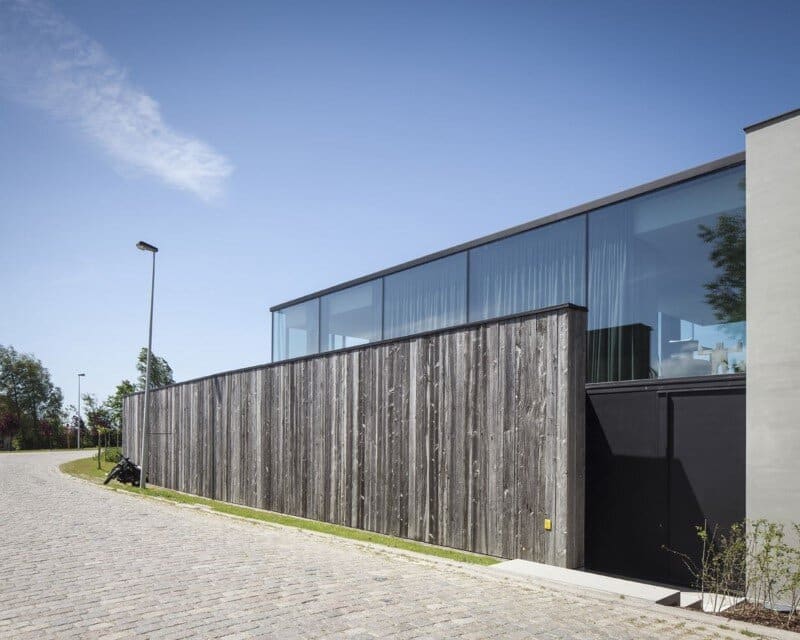 Graaf Jansdijk House by Govaert & Vanhoutte Architects (3)