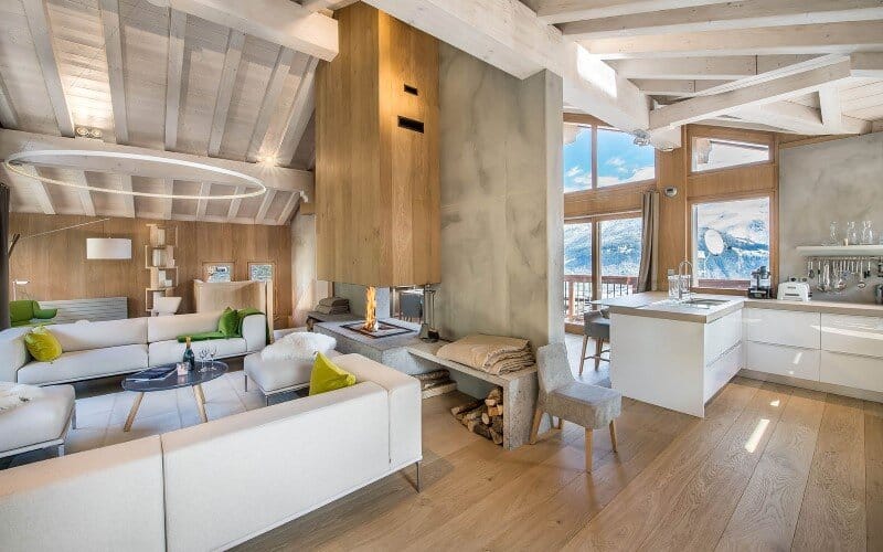 Luxury sky chalet located in a private hamlet - a modern winter wonderland (11)