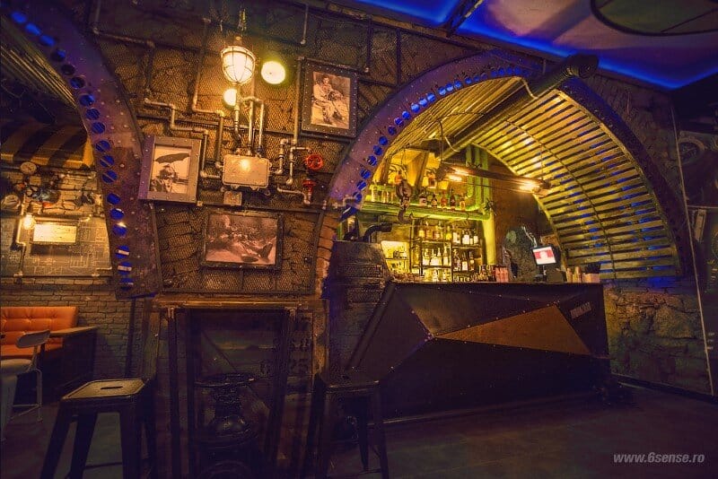 Submarine Pub Designed in Industrial Style with Steampunk Features (4)