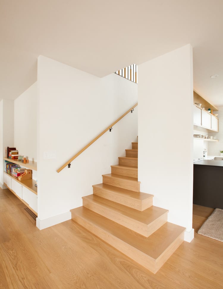 Complete renovation of a two-story 1915 bungalow in Oakland, California (10)