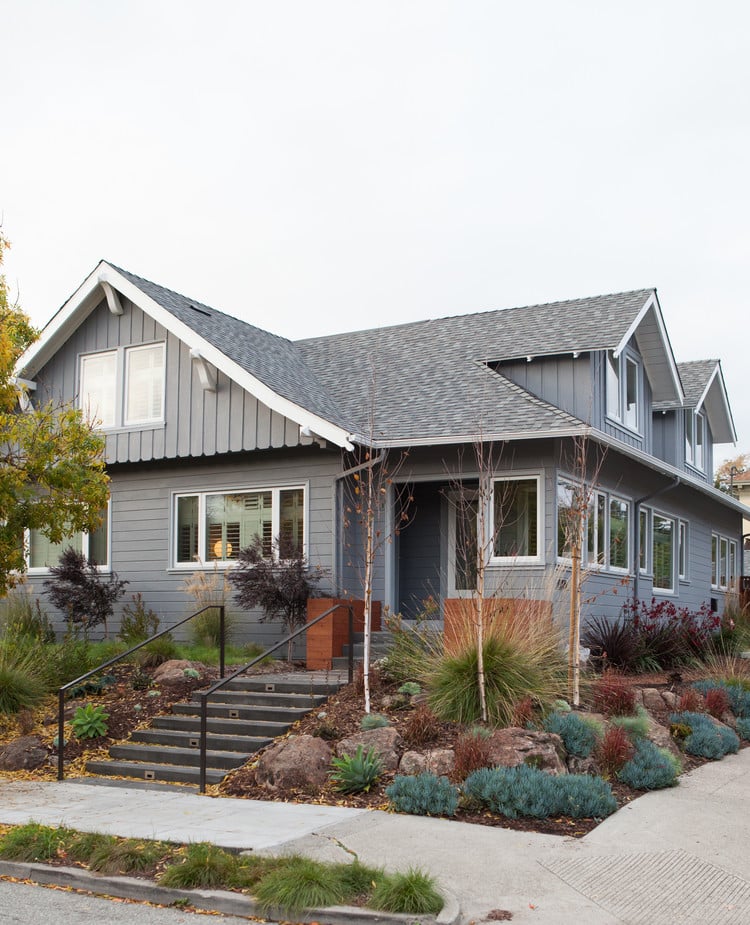 Complete renovation of a two-story bungalow in Oakland, California (12)