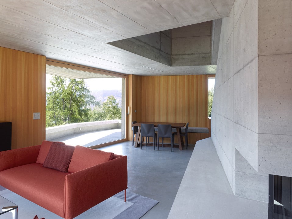 Concrete Cottage, living space