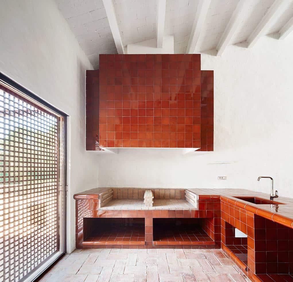 Farmhouse rehabilitated in Emporda, Spain (2)