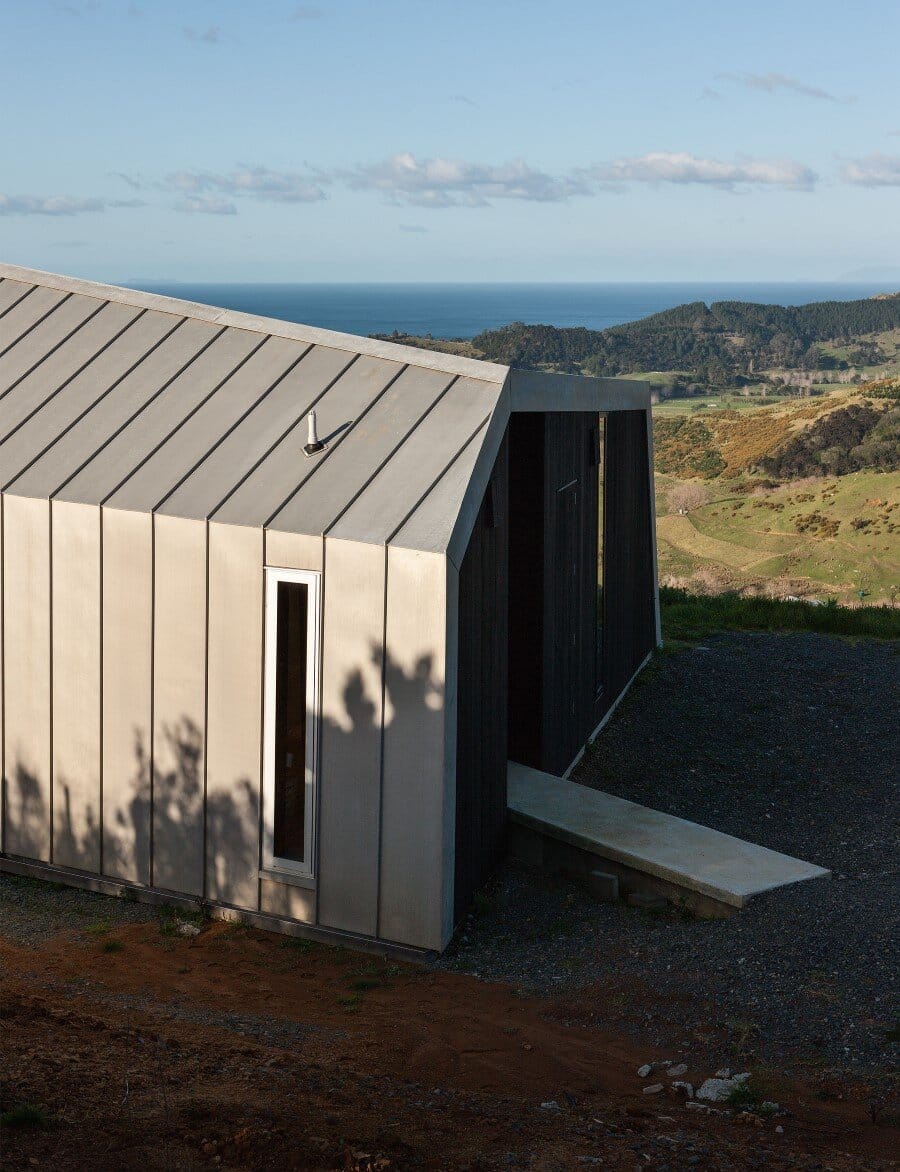 The Crossing House overlooking Pakiri Beach (12)