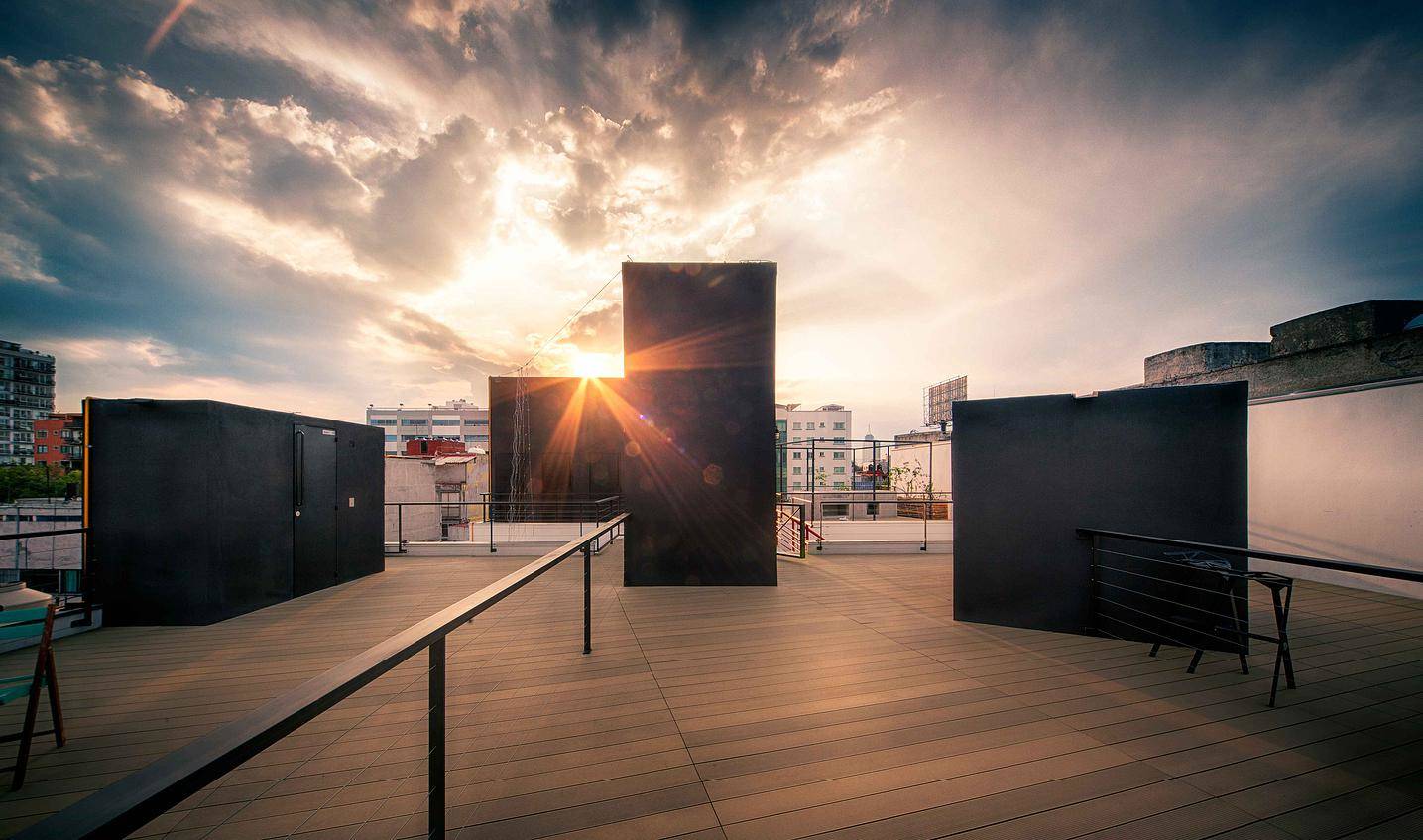 This Apartment Building Has a Black-Reflective Square-Shaped Facade (9)