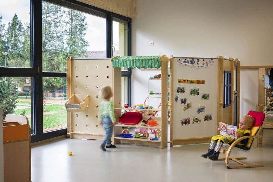 Šmartno Timeshare Kindergarten - Spaces Combined into one Learning Landscape (6)