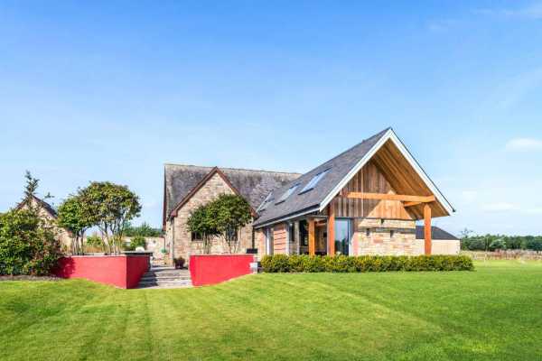 Garden Room Extension – Contemporary Refurbishment in West Lothian