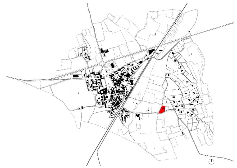 MMMMMS House Provides a Straight Relationship with the Surrounding Landscape (16)