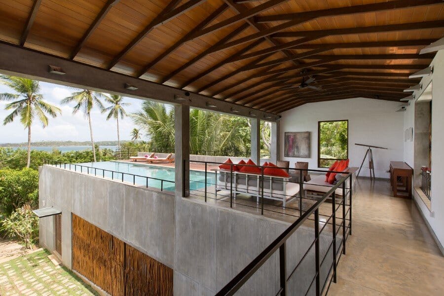 This Sri Lankan Beach Villa is Serene, Relaxed and Intimate (3)