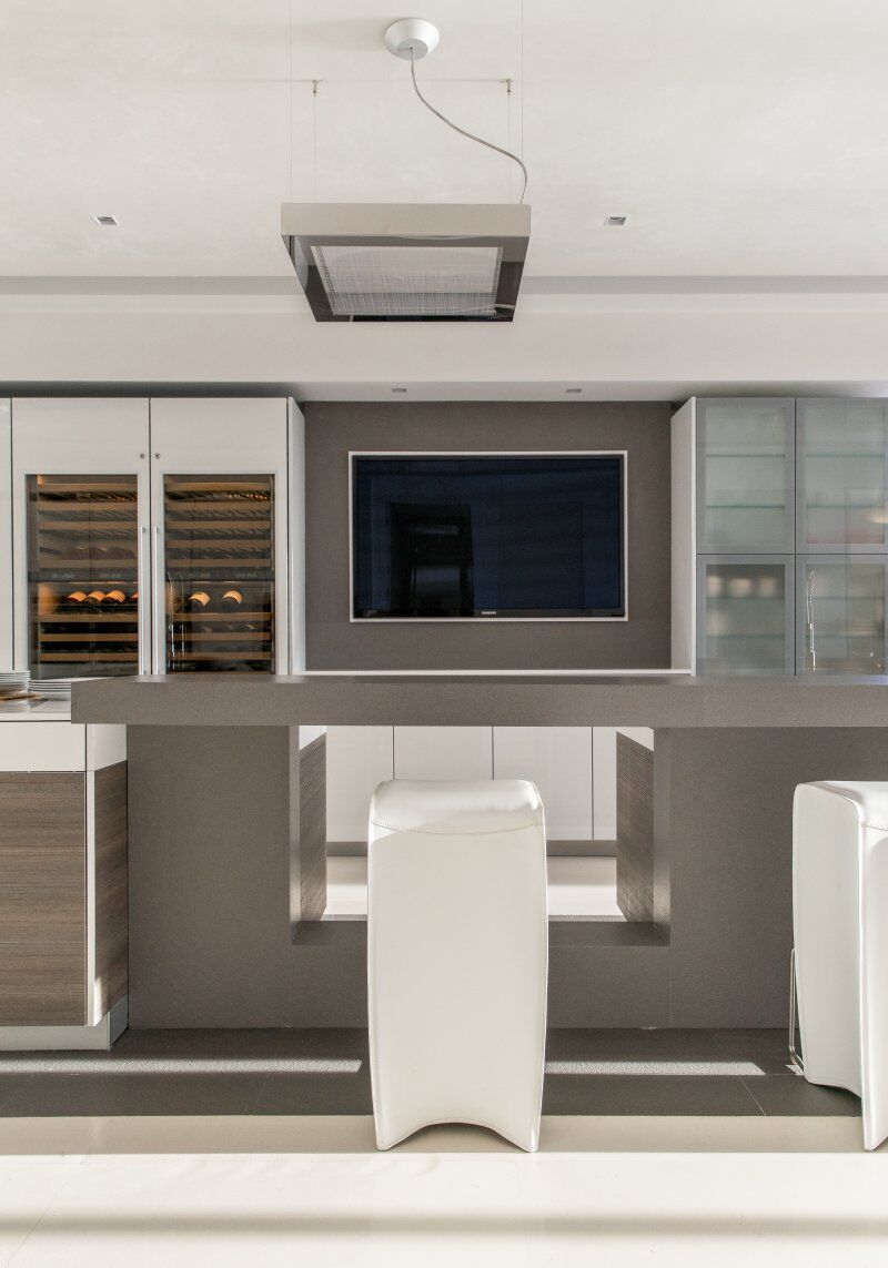 Award-Winning South Florida Kitchen by Hausscape (3)