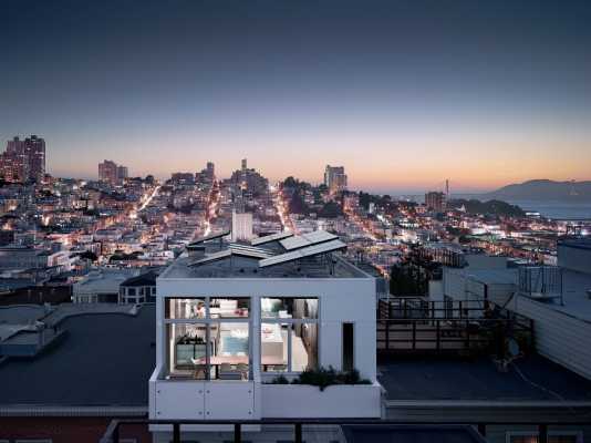 Telegraph Hill House Offers Stunning Views of San Francisco