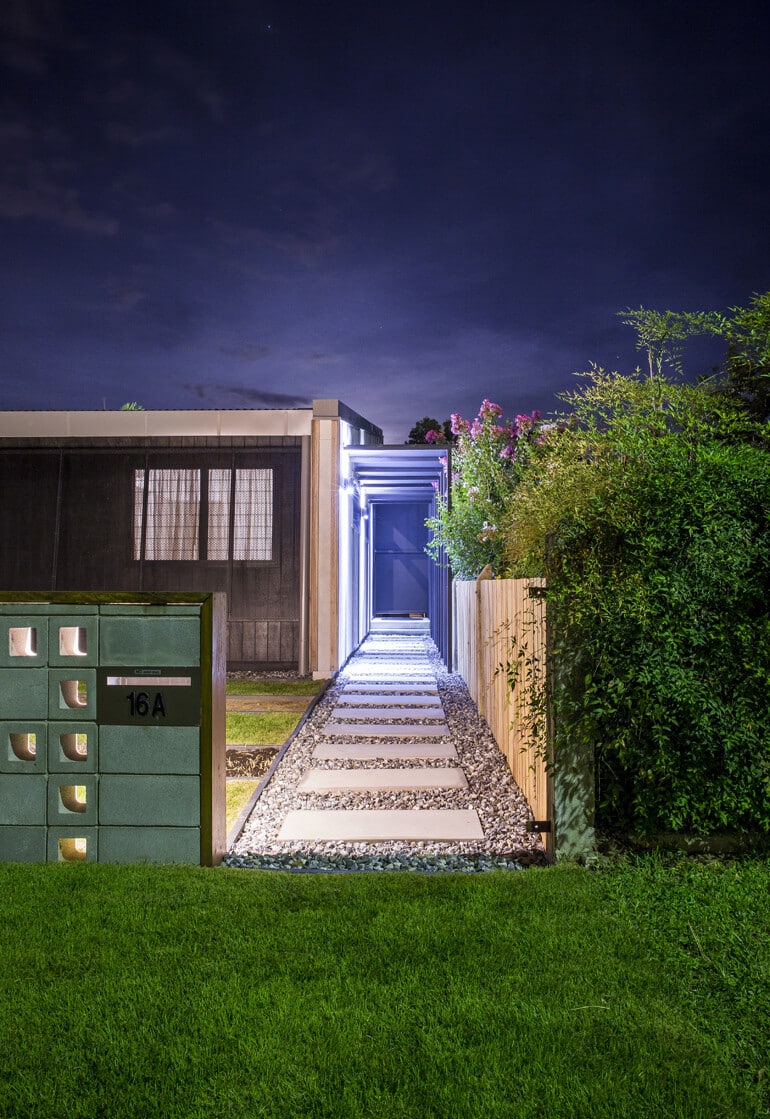 Laneway House by 9point9 Architects (11)