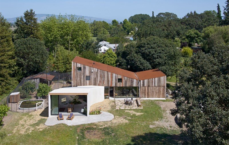 Meier Road Barn by Mork Ulnes Architects (9)