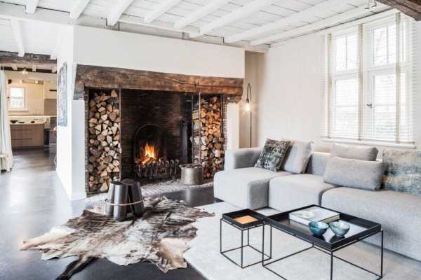 Old Farmhouse Renovation – The Perfect Balance Between Old and New