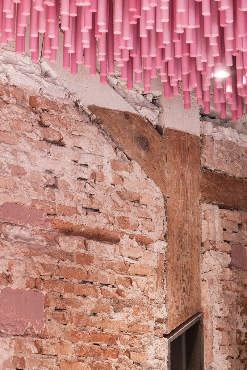 12,000 Pink Wooden Sticks Hanging from the Ceiling (8)