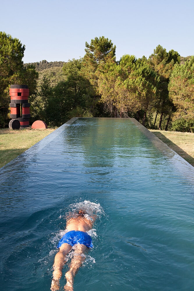 Art Hangar Modern Loft Built in the Middle of Tuscan Countryside (21)