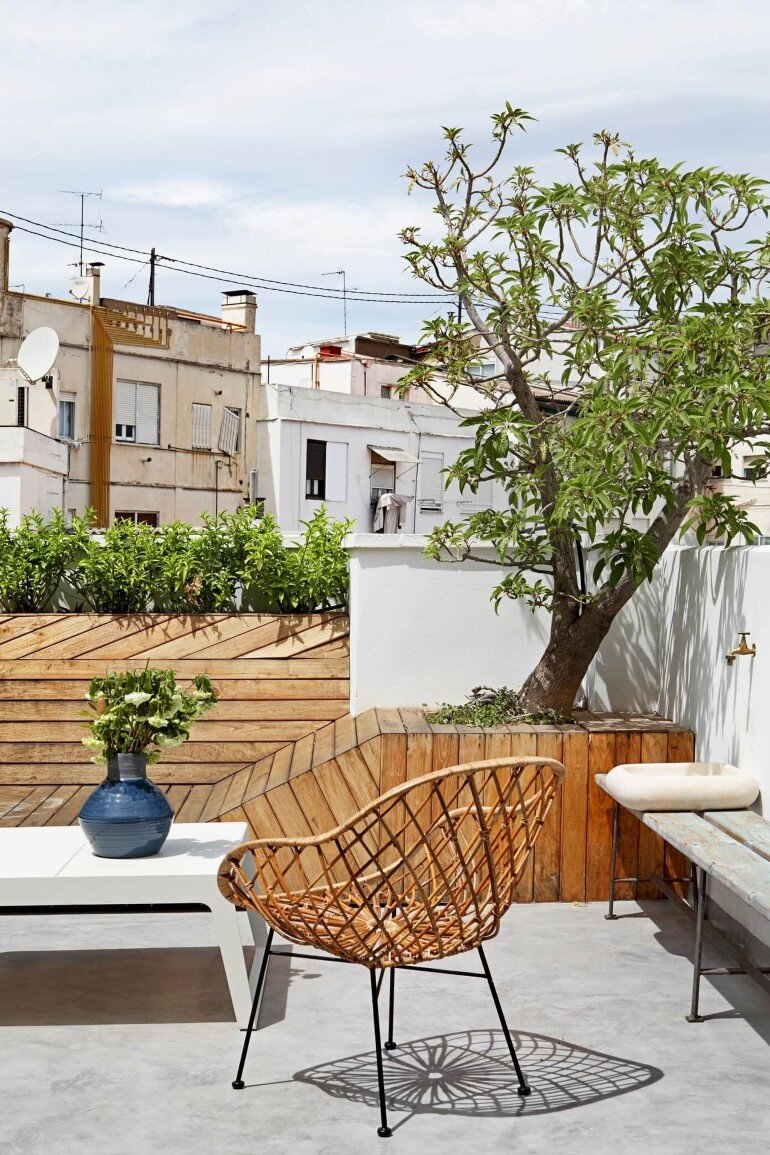 Valencia Penthouse Naturalness, Neutrality and Brightness (5)