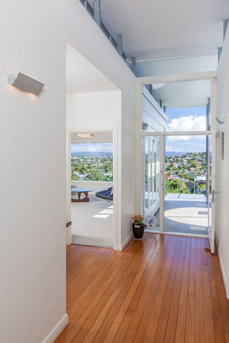 Cornwall Park House - renovation of a 50’s flat roof bungalow (5)