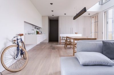 Abandoned Barn Conversion by Archiplan Studio
