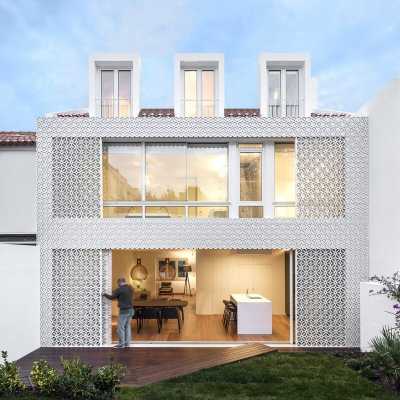 Refurbishment of a Semi-Detached House in Lisbon