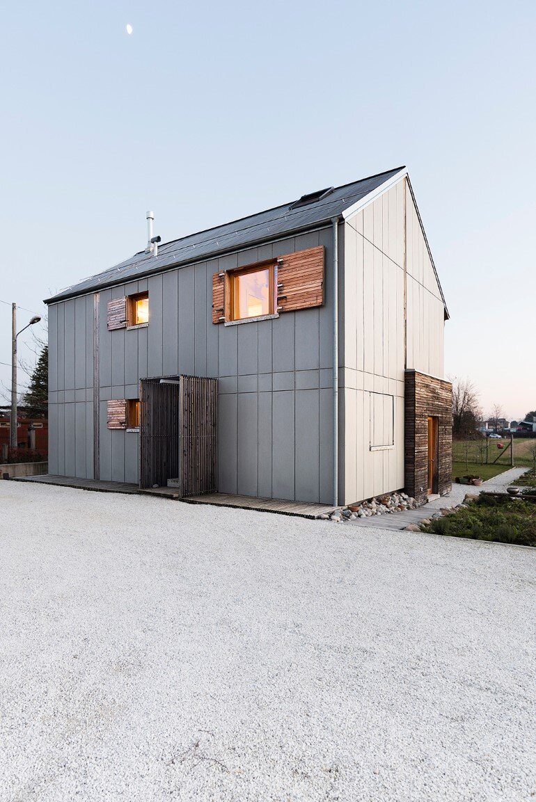 Self-Made House near Milano by Paolo Carlesso (15)