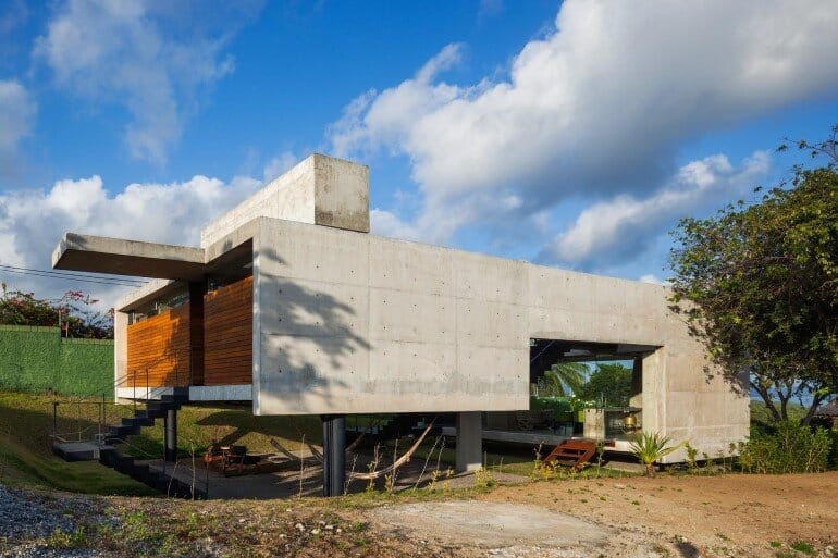 Two Beams House - Wiew, Ventilation and Natural Lighting (12)