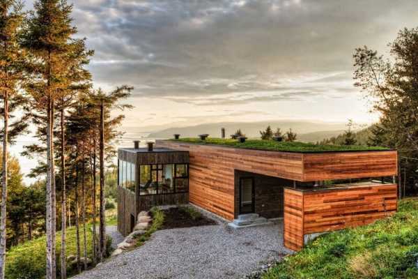 Malbaie V Residence is Fully Covered with a Green Roof