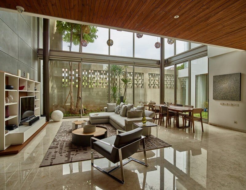 Tropical Open House in Jakarta, Indonesia / RAW Architecture